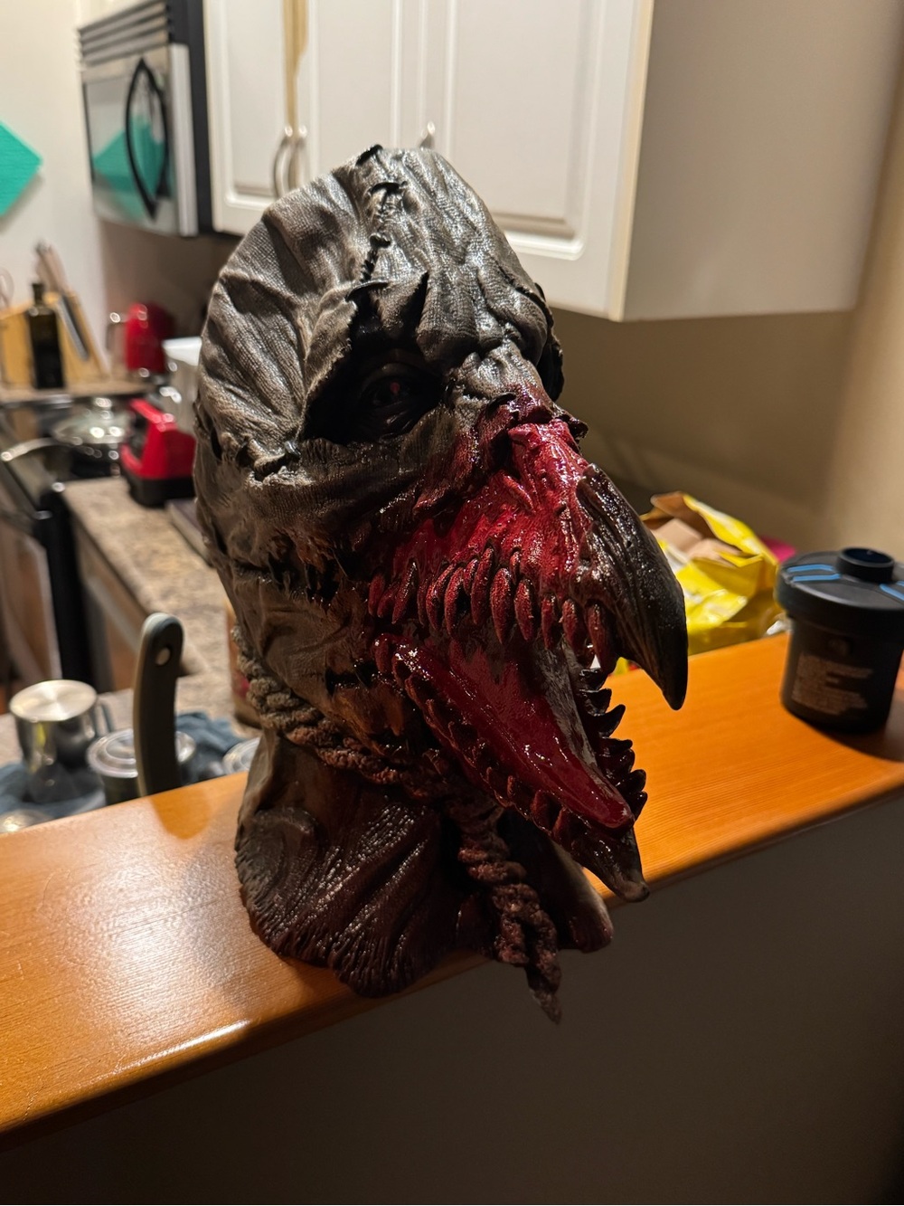 Horror Reptile Mask - Black and Red Scary Creature Head